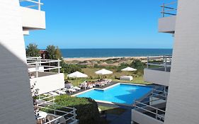 Hotel Las Olas Resort